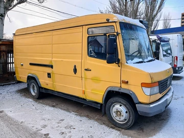 Авто Mercedes Vario 2006 № 8432493