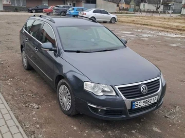 Авто Volkswagen Passat Variant 2010 № 8432893