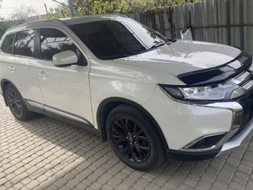 Авто Mitsubishi Outlander 2016 № 8432911