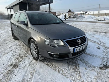 Авто Volkswagen Passat Variant 2007 № 8432922
