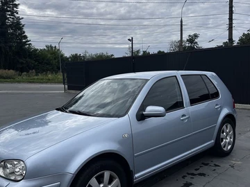 Авто Volkswagen Golf 2003 № 8432925