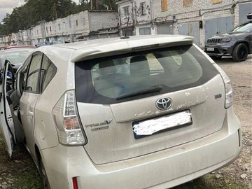 Авто Toyota Prius 2017 № 8433145