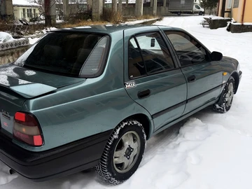 Авто Nissan Sunny 1995 № 8433224