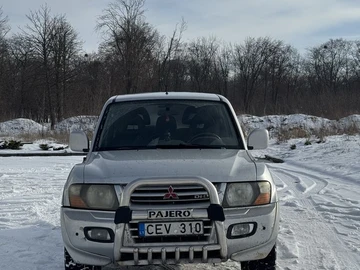 Авто Mitsubishi Pajero 2001 № 8433237