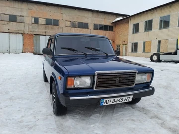 Авто ВАЗ 2107 2007 № 8433379