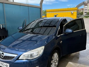 Авто Opel Astra 2011 № 8433750