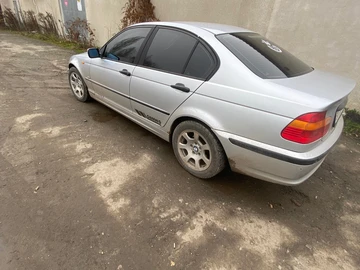 Авто BMW 3 Серия 2003 № 8433771