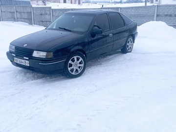 Авто Opel Vectra 1990 № 8433772