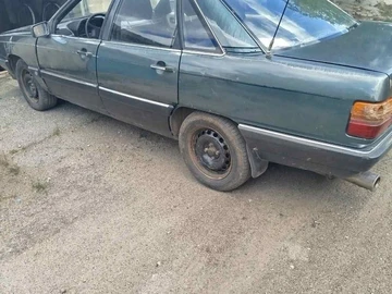 Авто Audi 100 1986 № 8433833