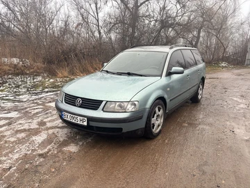 Авто Volkswagen Passat Hatchback 1998 № 8433850