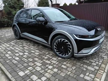 Авто Hyundai Ioniq 2023 № 8433958