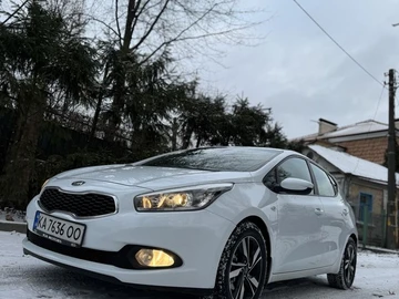 Авто KIA Cee X27 D 2015 № 8434153