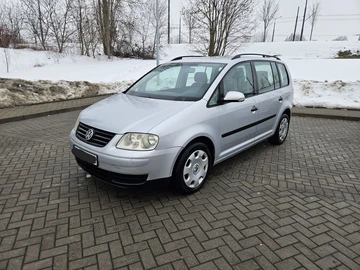 Авто Volkswagen Touran 2004 № 8434299