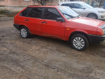 Авто ВАЗ 2109 1990 № 8434321