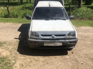 Авто Renault Rapid 1995 № 8434498