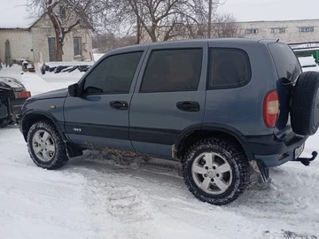 Авто Chevrolet Niva 2008 № 8434615