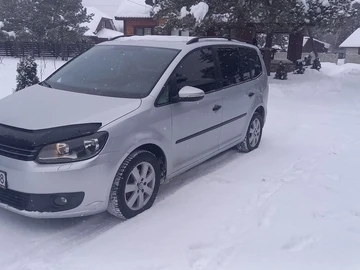 Авто Volkswagen Touran 2011 № 8434966