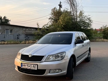 Авто Skoda Octavia 2011 № 8435012