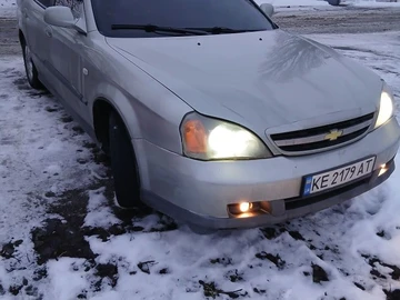 Авто Chevrolet Evanda 2005 № 8435036