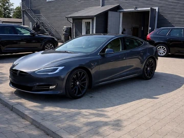 Авто Tesla Model S 2017 № 8435037