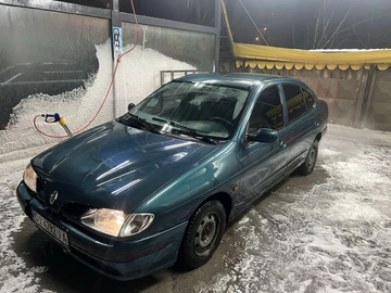 Авто Renault Megane 1998 № 8435656