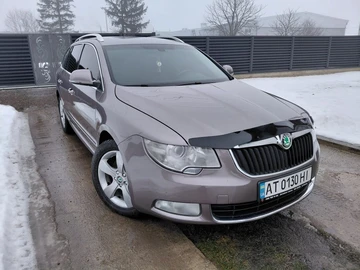 Авто Skoda Superb 2010 № 8435756