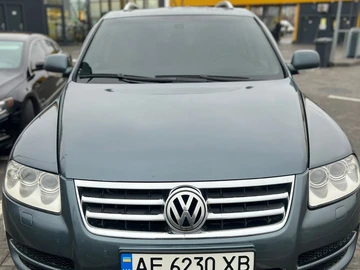 Авто Volkswagen Touareg 2004 № 8435972