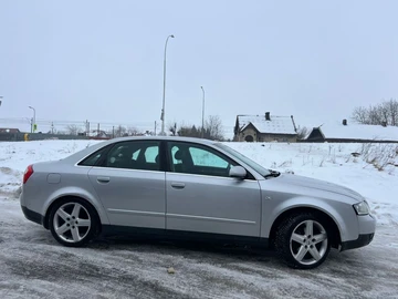 Авто Audi A4 2004 № 8436245