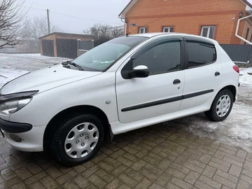 Авто Peugeot 206 2008 № 8436363
