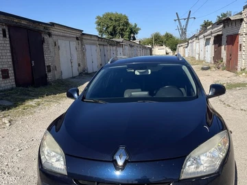 Авто Renault Megane 2011 № 8436533