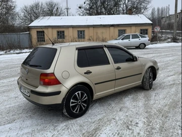 Авто Volkswagen Golf 2003 № 8436778