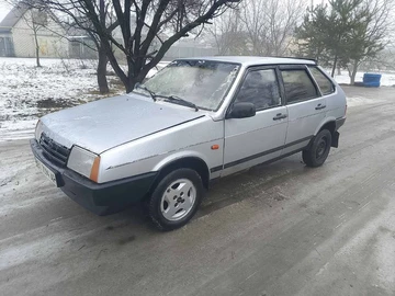 Авто ВАЗ 2109 1988 № 8436863