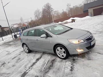 Авто Opel Astra 2012 № 8436890