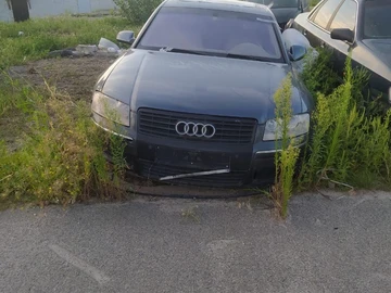 Авто Audi A8 2004 № 8437039