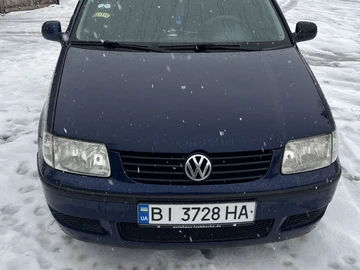 Авто Volkswagen Polo 2000 № 8437040