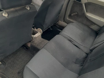 Авто Opel Vectra 1990 № 8437292