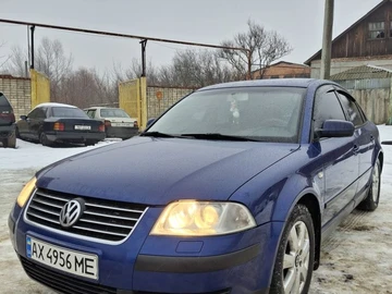 Авто Volkswagen Passat Sedan 2001 № 8437410