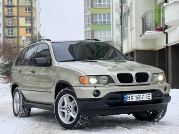 Авто BMW X5 2002 № 8437605