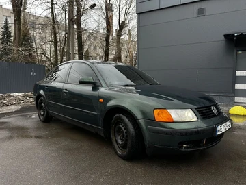 Авто Volkswagen Passat Sedan 2001 № 8437965