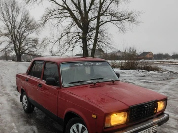 Авто ВАЗ 2107 2000 № 8438176