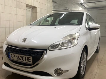 Авто Peugeot 208 2013 № 8438270