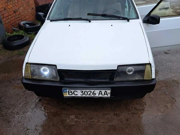 Авто ВАЗ 2109 1993 № 8438655