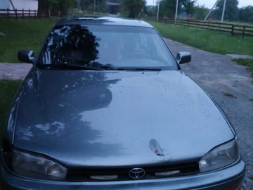 Авто Toyota Camry 1992 № 8438672