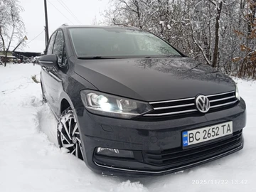 Авто Volkswagen Touran 2018 № 8438677