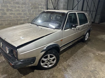 Авто Volkswagen Golf 1988 № 8438732