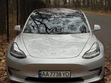 Авто Tesla Model 3 2017 № 8438735