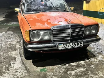 Авто Mercedes W123 1982 № 8438745