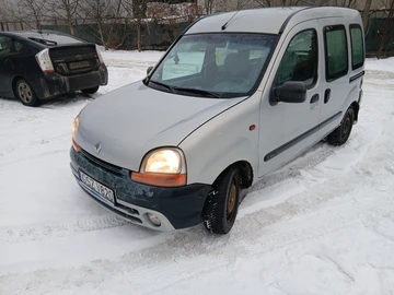 Авто Renault Kangoo Passenger 2000 № 8438888