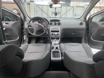 Авто Peugeot 308 2008 № 8439123