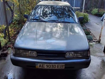 Авто Mazda 626 1988 № 8439255